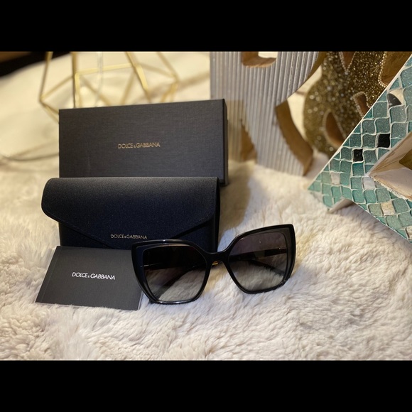DOLCE&GABBANA (Sunglasses) 0DG6138 - Picture 3 of 7